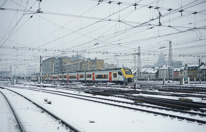 MATÉRIEL ROULANT ET RÉSEAU FERROVIAIRE PARÉS À AFFRONTER L’HIVER